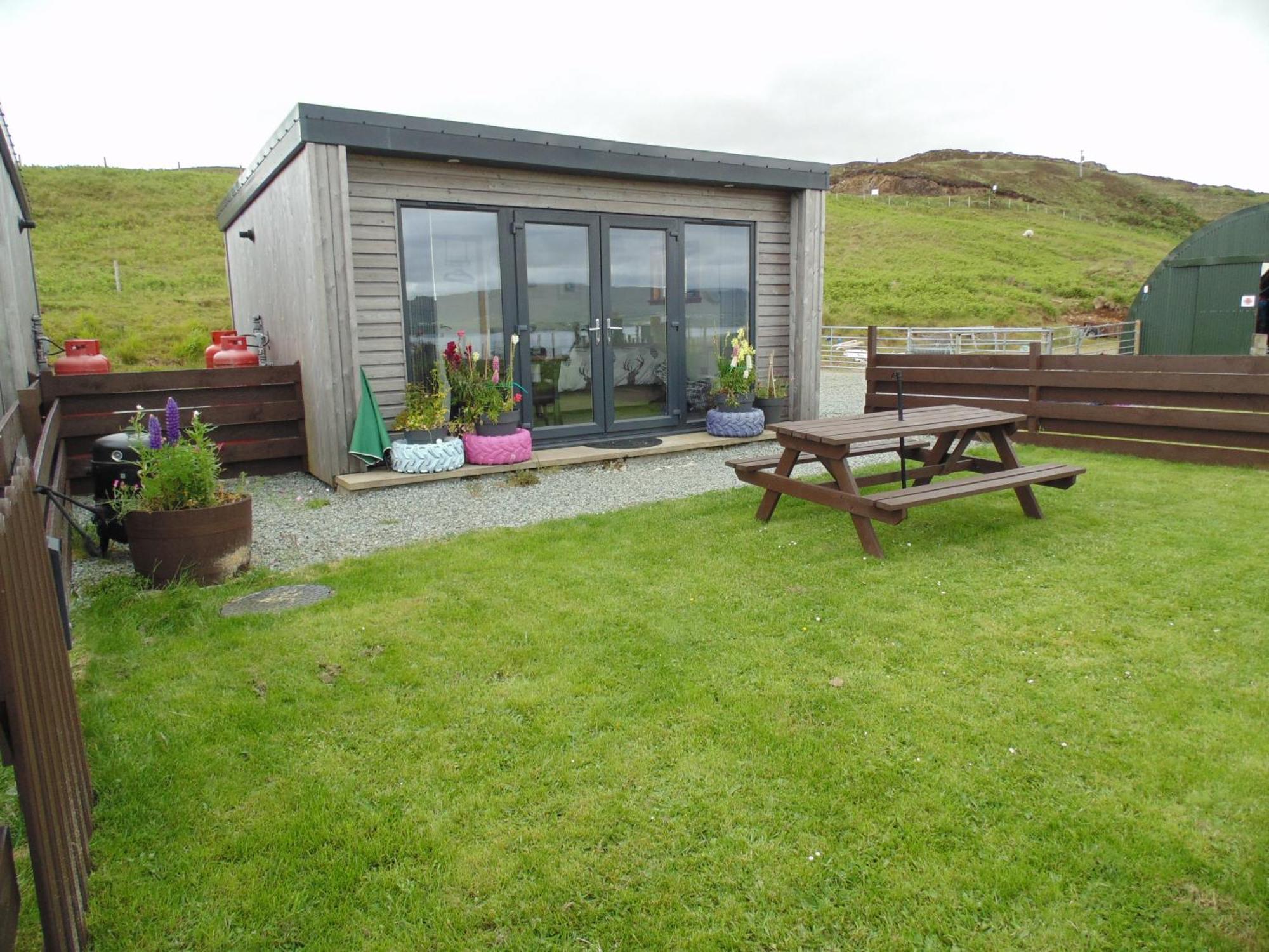 Lampay Chalets Dunvegan  Luaran gambar