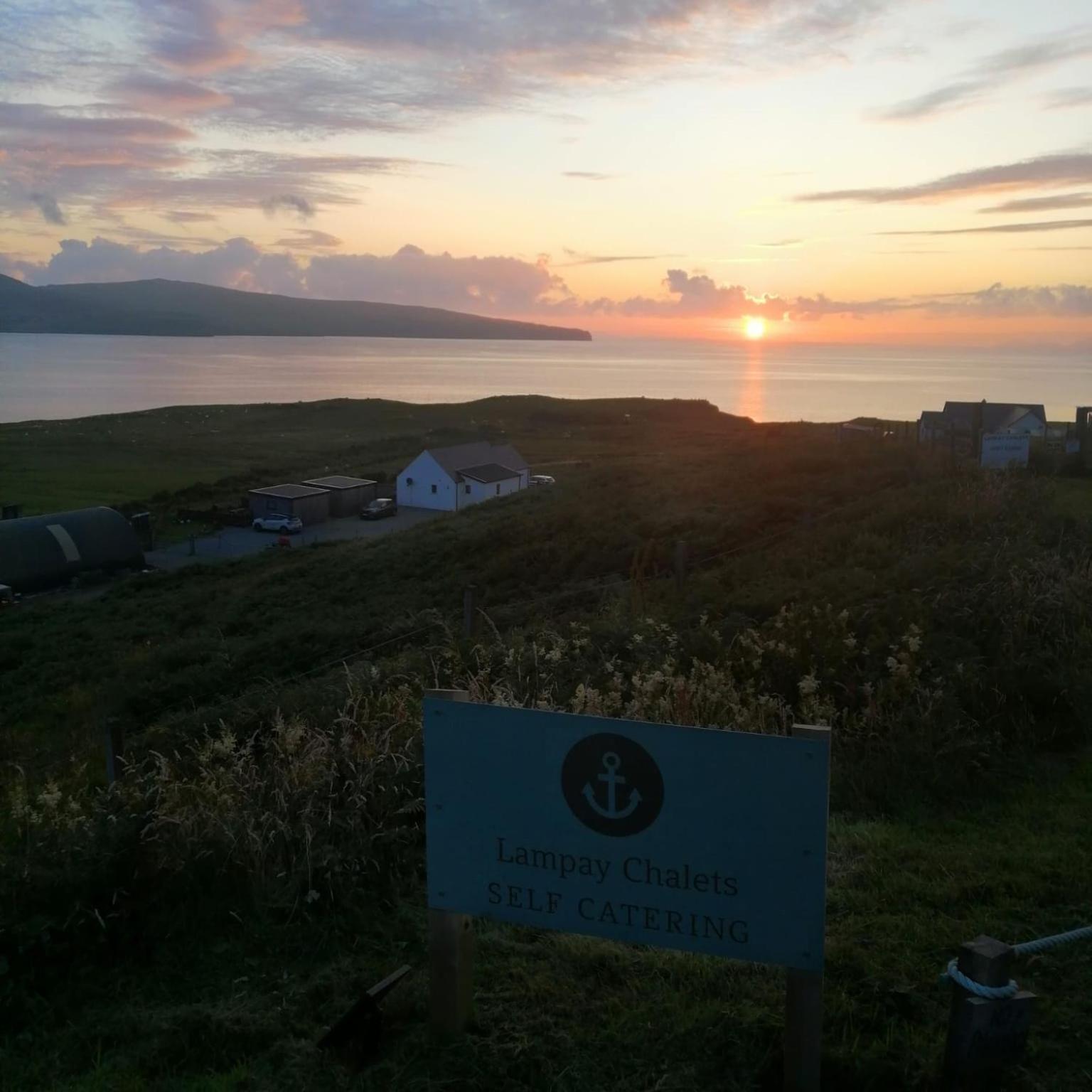 Lampay Chalets Dunvegan  Luaran gambar
